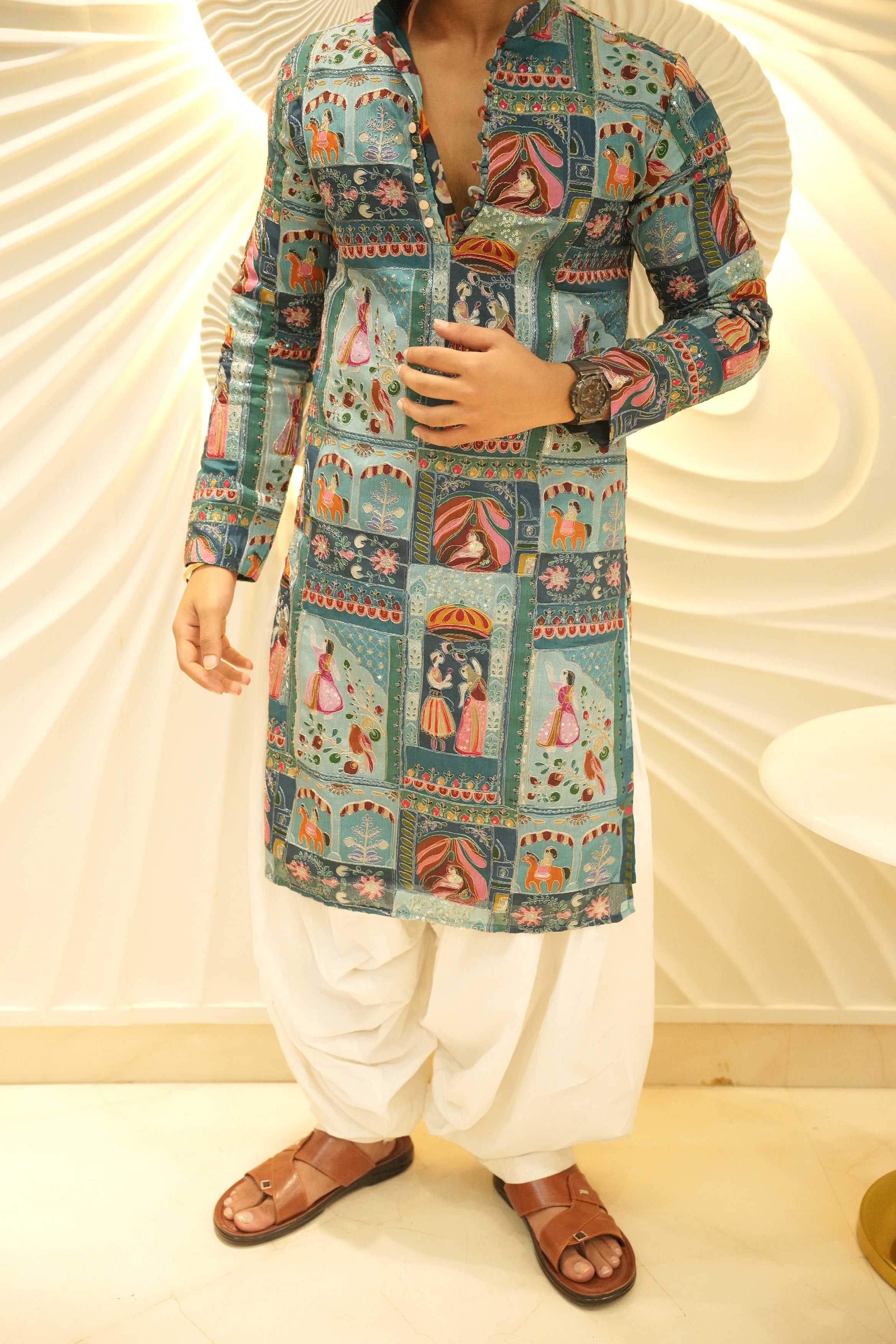 Hukum Rajasthani Embroidered Kurta for Men | Roohdari